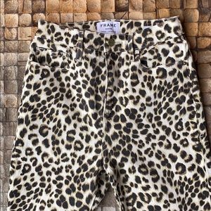 FRAME Leopard jean sz 26 / print high waist jean